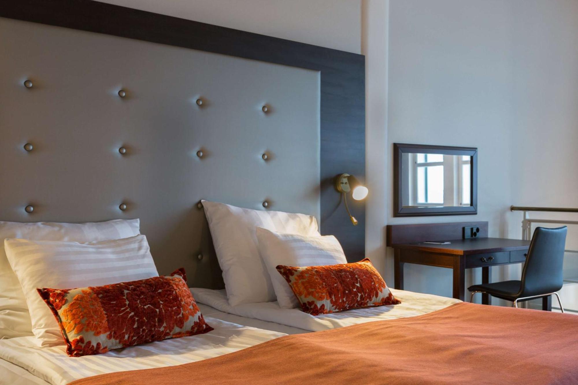 Scandic Grand Marina 4*